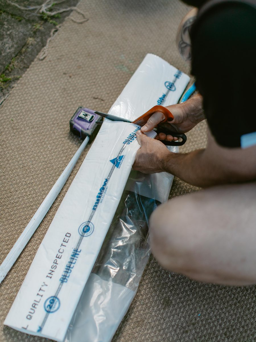 Cutting a relining liner to size
